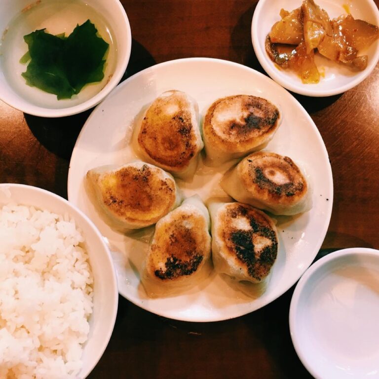 でっかい餃子 曽さんの店 代々木店