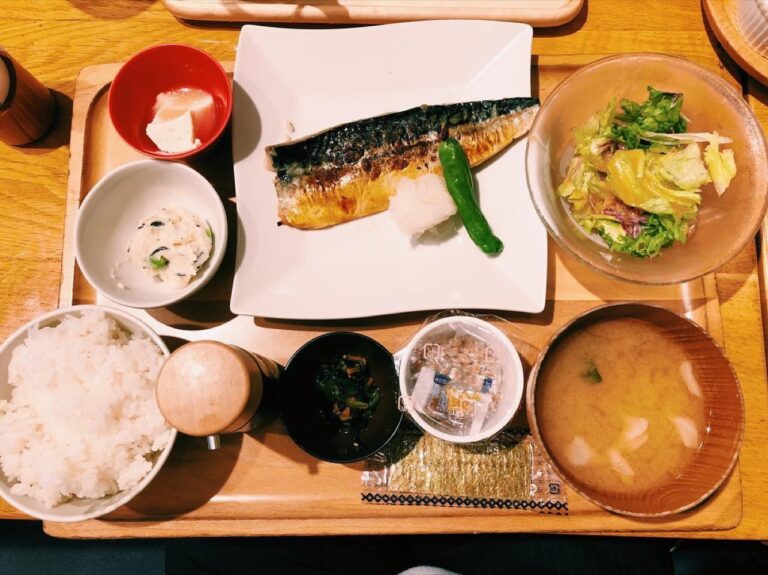 おぼんdeごはん 成田空港店