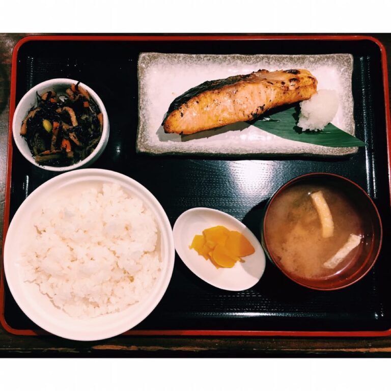 焼魚食堂