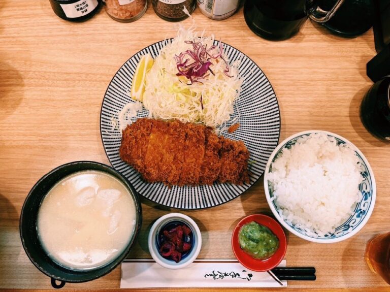 とんかつ 檍